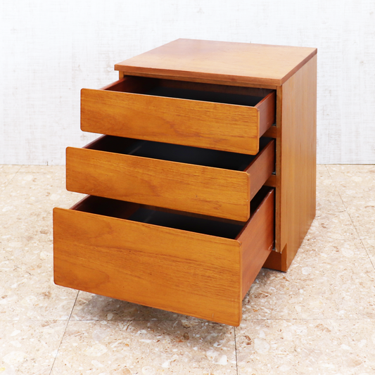 ヴィンテージ家具 ビーバー&タプレイ Beaver & Tapley Tapley33 サイドチェスト