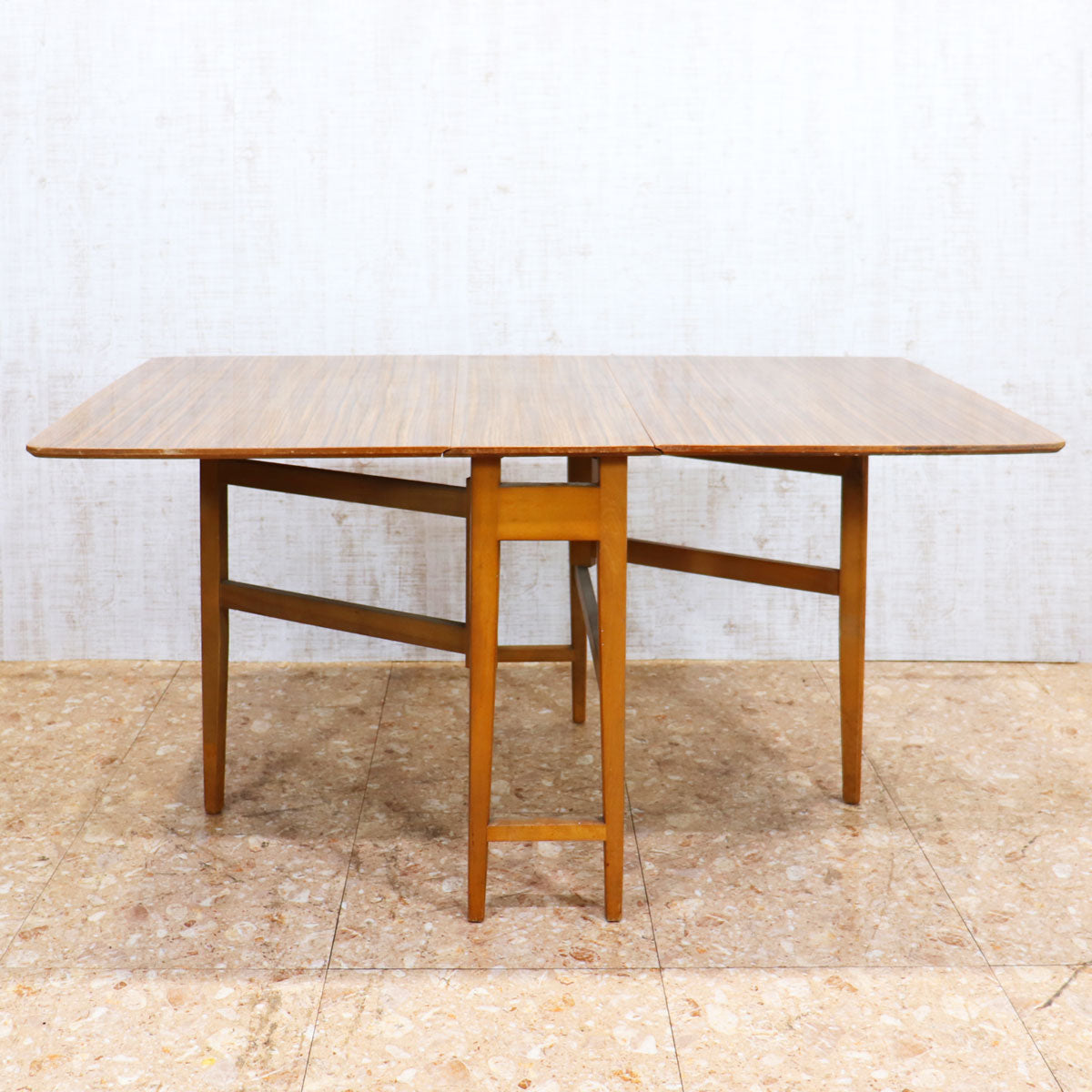 イギリス ヴィンテージ メラミン ゲートレッグテーブル – studio MID