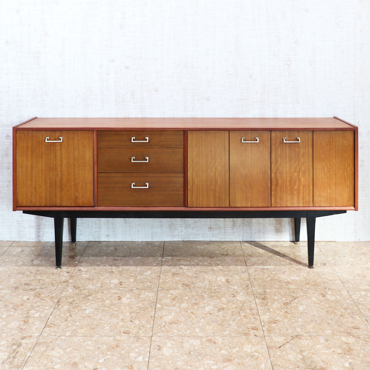 ネイサン NATHAN ヴィンテージ サイドボード トーラ – studio MID