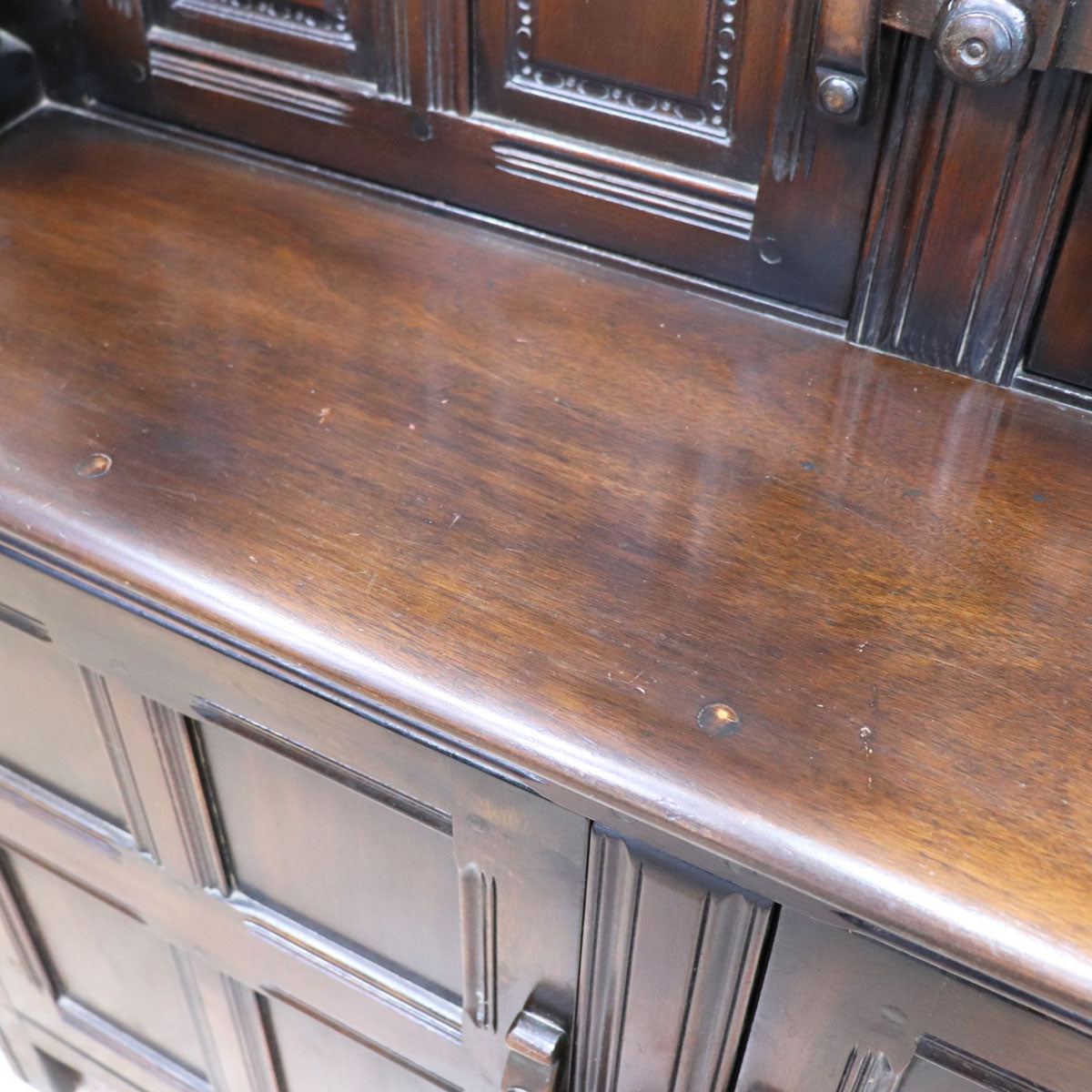 アーコール ERCOL オールドコロニアル コートキャビネット カップボード