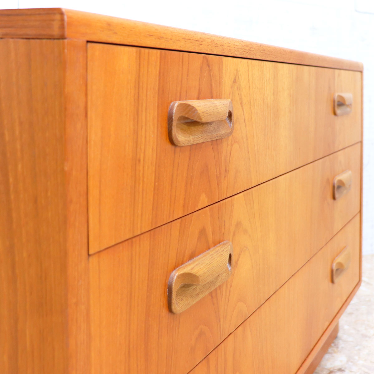 ジープラン G-PLAN フレスコ Fresco 3段チェスト – studio MID