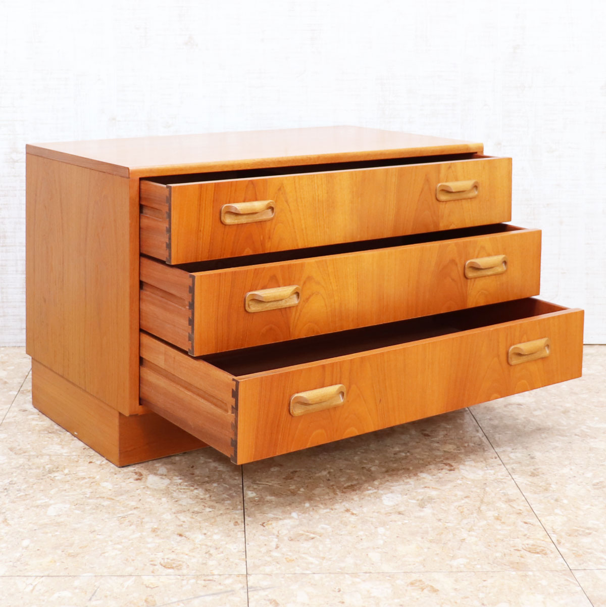 ジープラン G-PLAN Fresco 3段チェスト ベースユニット – studio MID