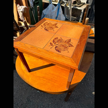 【入荷前先行予約】MOBELFABRIKKEN TOFTEN アクセントテーブル