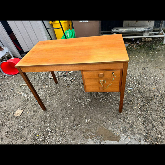 【入荷前先行予約】ヴィンテージ家具 デンマーク ドミノ・モブラー DOMINO mobler デスク