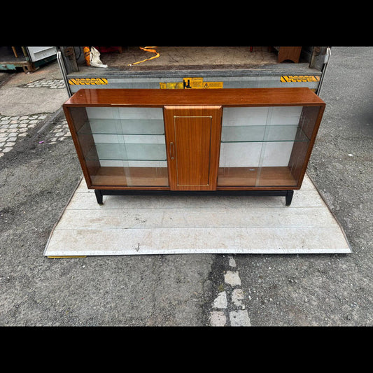 【入荷前先行予約】ヴィンテージ家具 ターニッジ TURNIDGE ガラスキャビネット