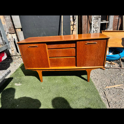 【入荷前先行予約】ヴィンテージ家具 ジェンティーク Jentique サイドボード