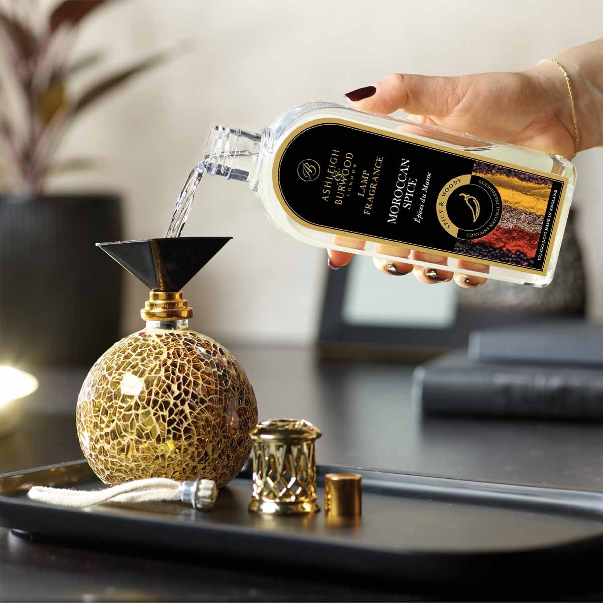 アシュレイ&バーウッド Ashleigh & Burwood フレグランスランプ