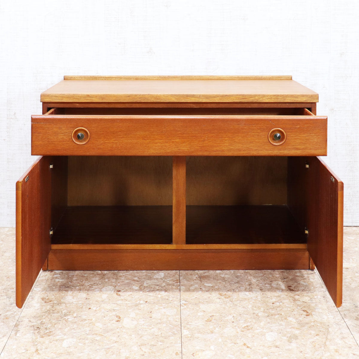 ジェンティーク Jentique ヴィンテージ サイドボード – studio MID