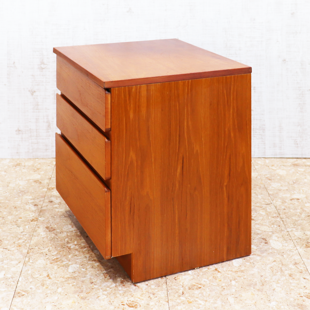 ヴィンテージ家具 ビーバー＆タプレイ Beaver & Tapley Tapley33 サイドチェスト