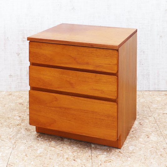 ヴィンテージ家具 ビーバー＆タプレイ Beaver & Tapley Tapley33 サイドチェスト
