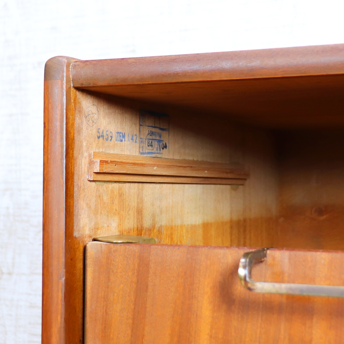 Elliotts of Newbury ヴィンテージ サイドボード