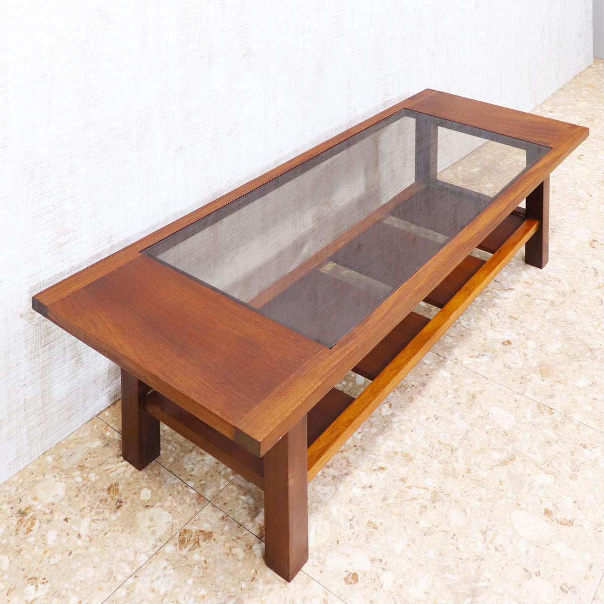 Harris Lebus / ガラストップ　ビンテージ　コーヒーテーブル 301 Harris Lebus / ガラストップ ビンテージ コーヒーテーブル 301