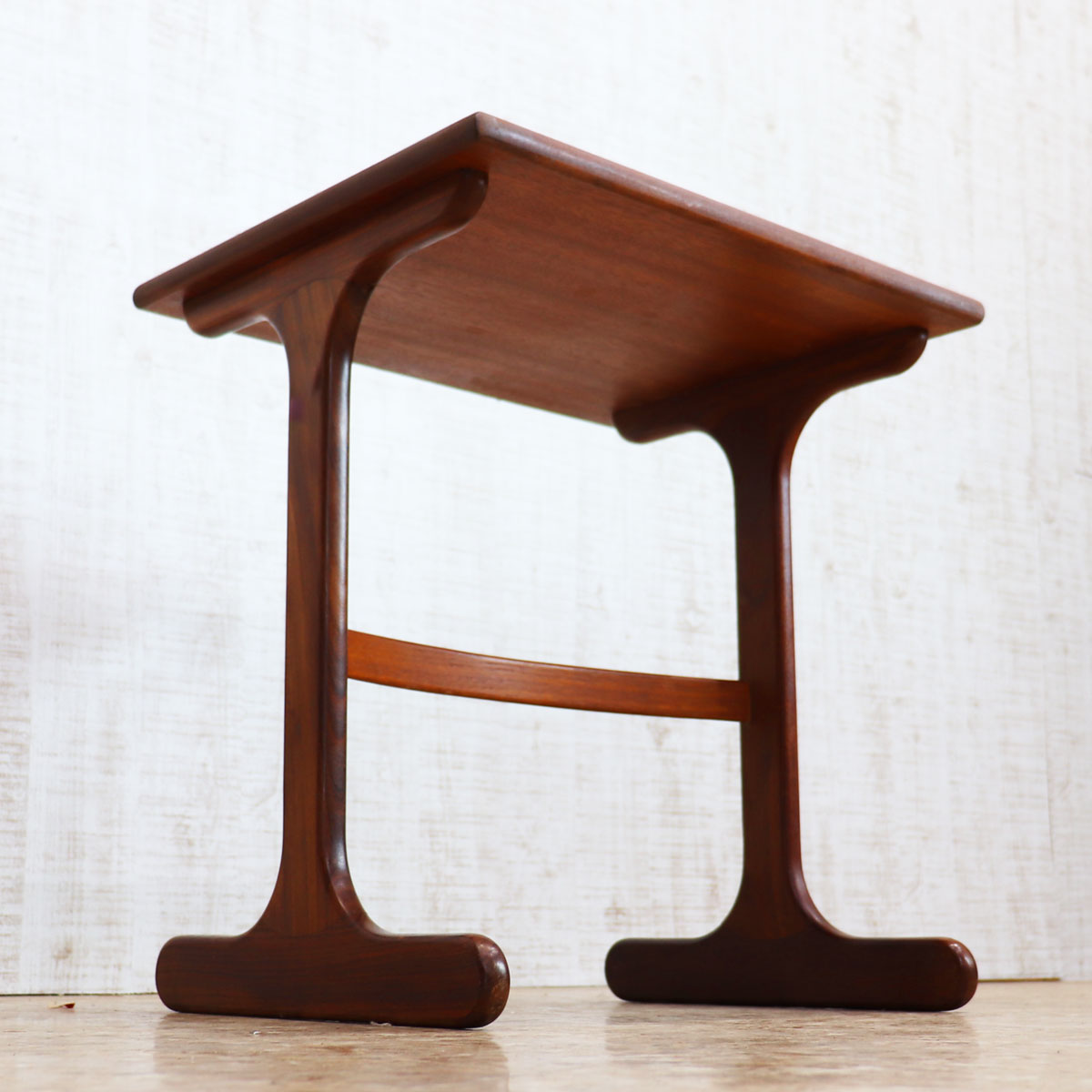 ジープラン G-PLAN Fresco サイドテーブル – studio MID