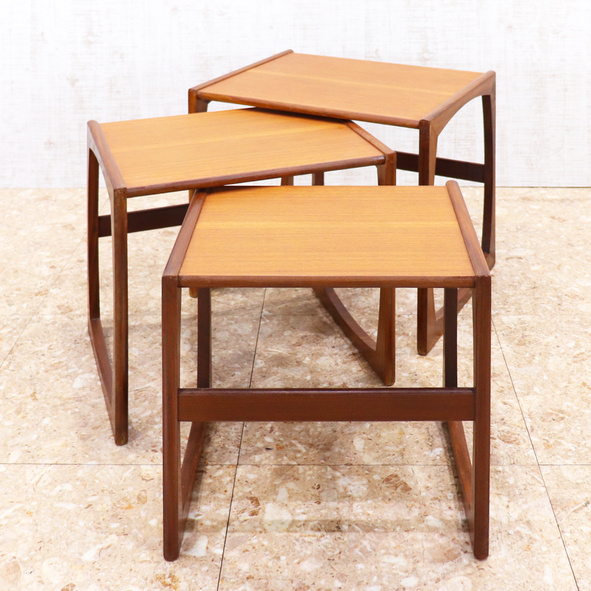 ヴィンテージ家具 ジープラン G-PLAN クヮドリール Quadrille ネストテーブル