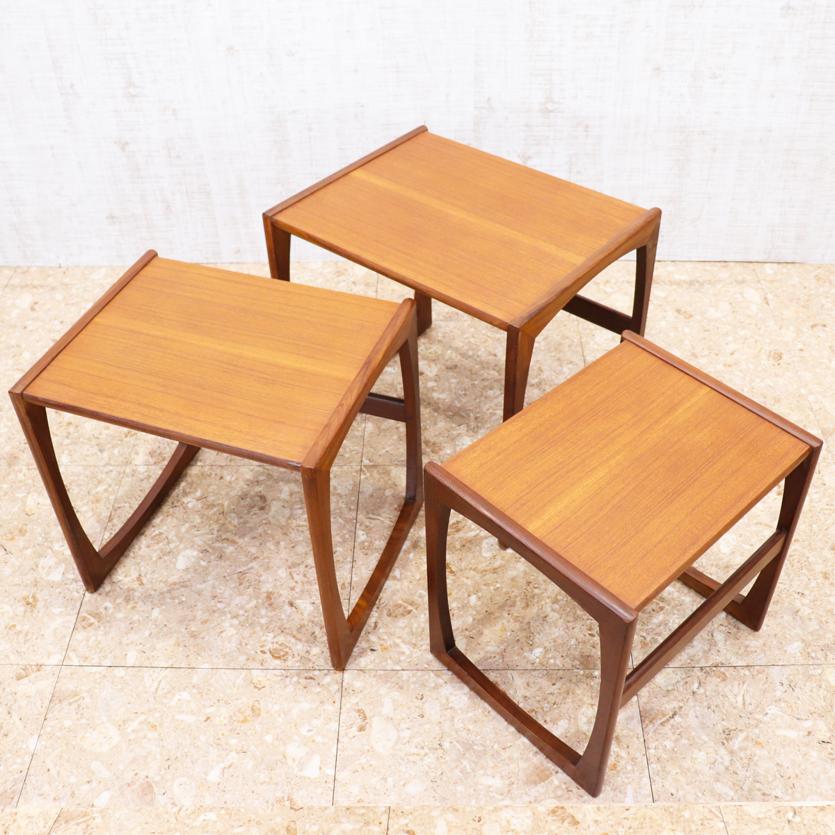 ヴィンテージ家具 ジープラン G-PLAN クヮドリール Quadrille ネストテーブル