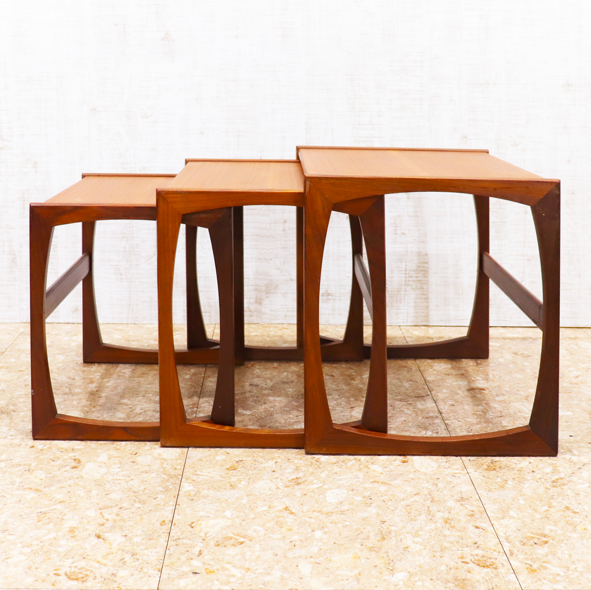 ヴィンテージ家具 ジープラン G-PLAN クヮドリール Quadrille ネストテーブル