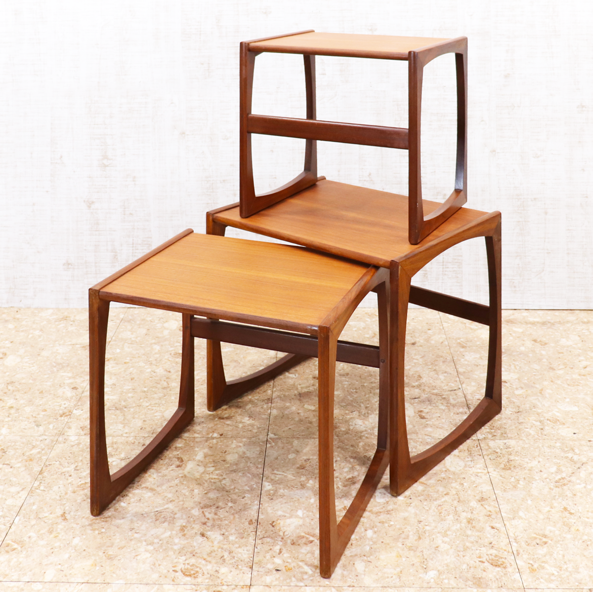 ヴィンテージ家具 ジープラン G-PLAN クヮドリール Quadrille ネストテーブル