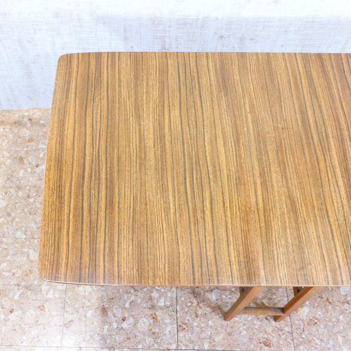 イギリス ヴィンテージ メラミン ゲートレッグテーブル – studio MID