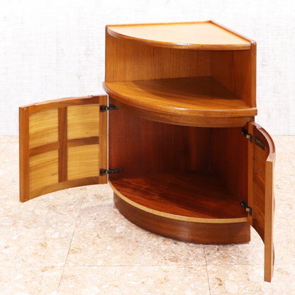 ヴィンテージ家具 ネイサン NATHAN ヴィンテージ コーナーキャビネット model 4774
