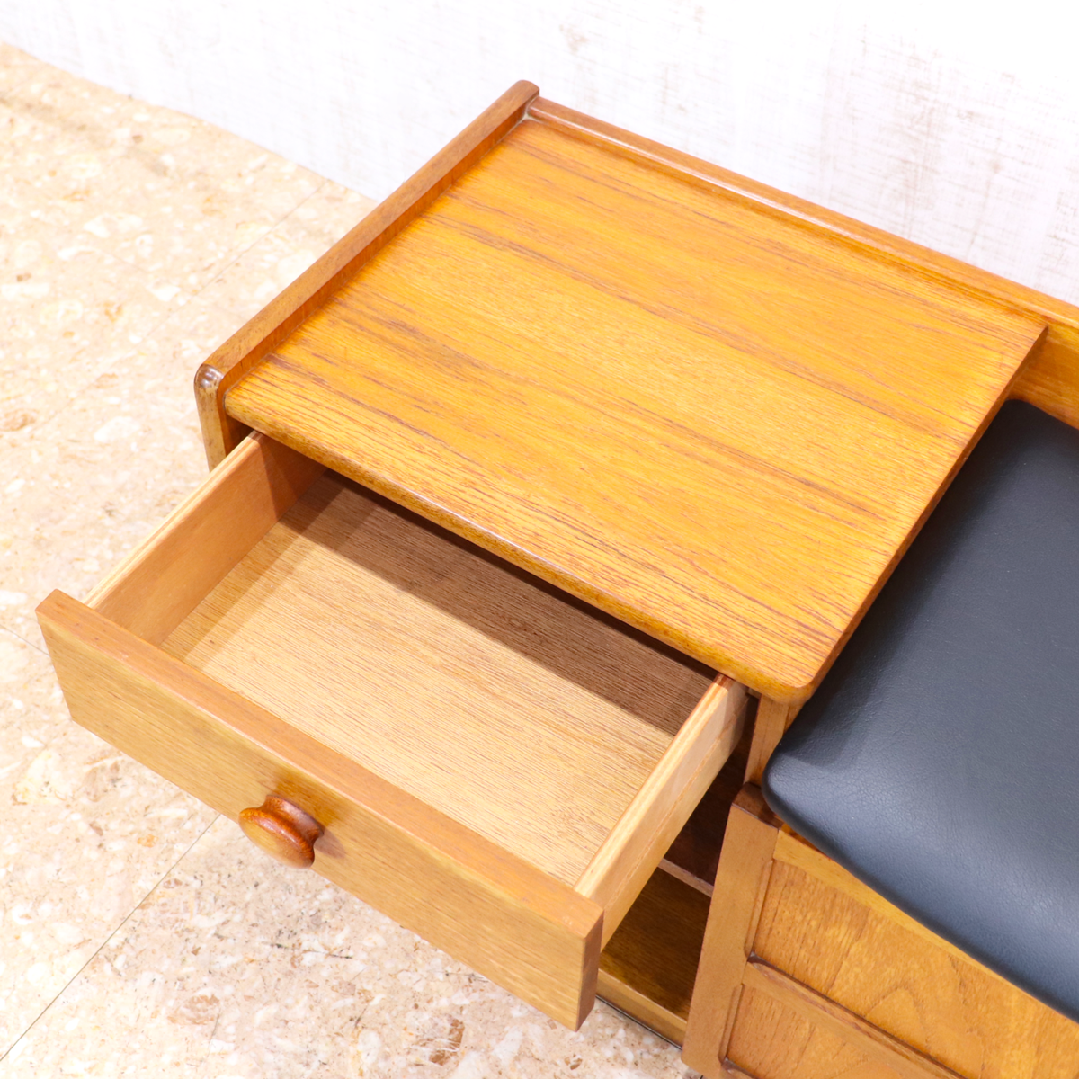 ヴィンテージ家具 ネイサン NATHAN テレフォンベンチ ミニキャビネット
