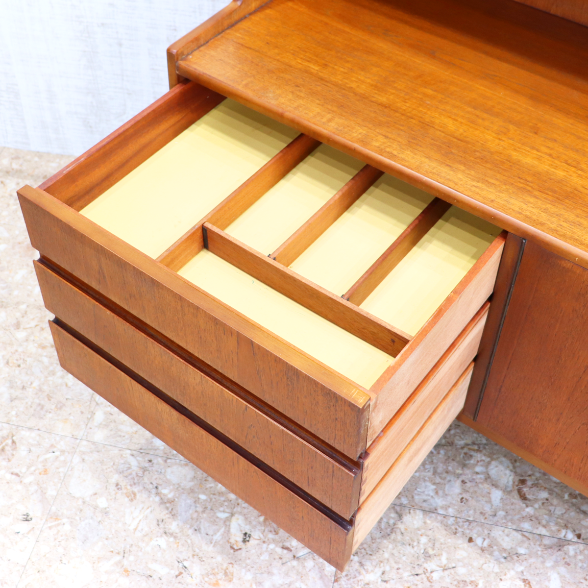 ポートウッドファニチャー Portwood Furniture ヴィンテージ サイドボード