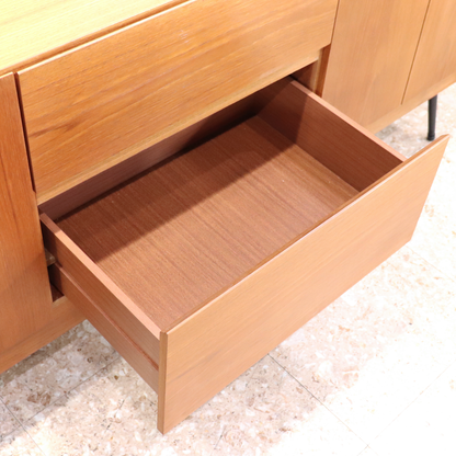 ヴィンテージ家具 ポートウッドファニチャー Portwood funiture サイドボード テーパードレッグ カスタム
