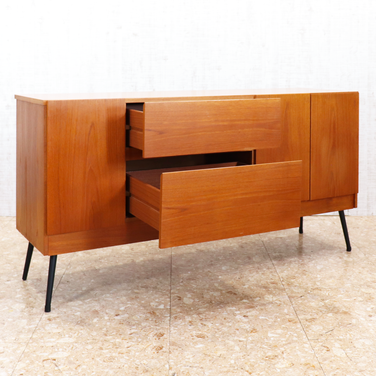 ヴィンテージ家具 ポートウッドファニチャー Portwood funiture サイドボード テーパードレッグ カスタム