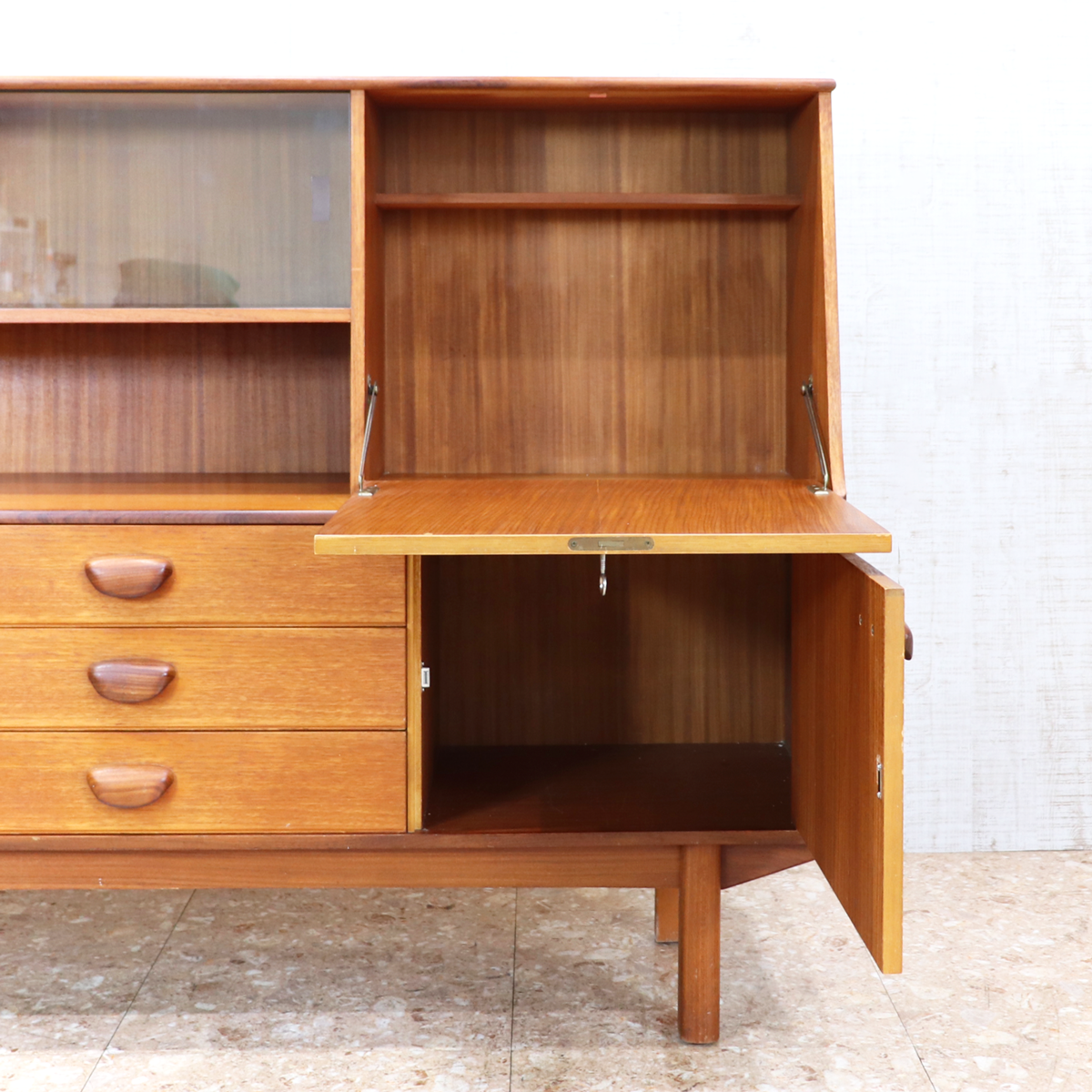 ヴィンテージ家具 ポートウッドファニチャー Portwood funiture ミドルボード