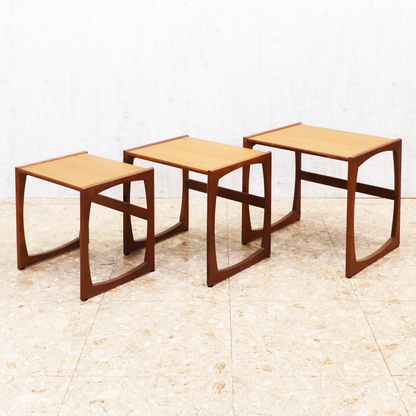 ヴィンテージ家具 ジープラン G-PLAN クヮドリール Quadrille サイドテーブル L