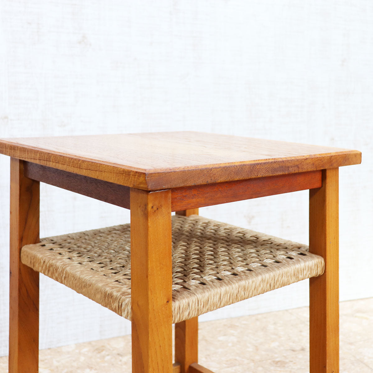 イギリス　ヴィンテージ　サイドテーブル　コーヒーテーブル　無垢材　花台 イギリス ヴィンテージ サイドテーブル コーヒーテーブル 無垢材 花台