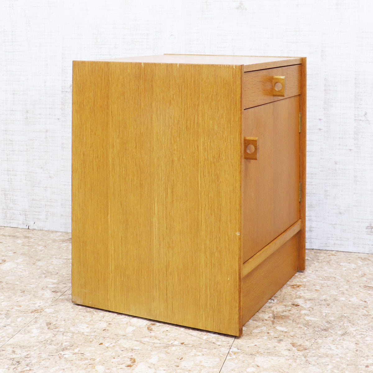 イギリス ヴィンテージ ベッドサイドテーブル ナイトテーブル