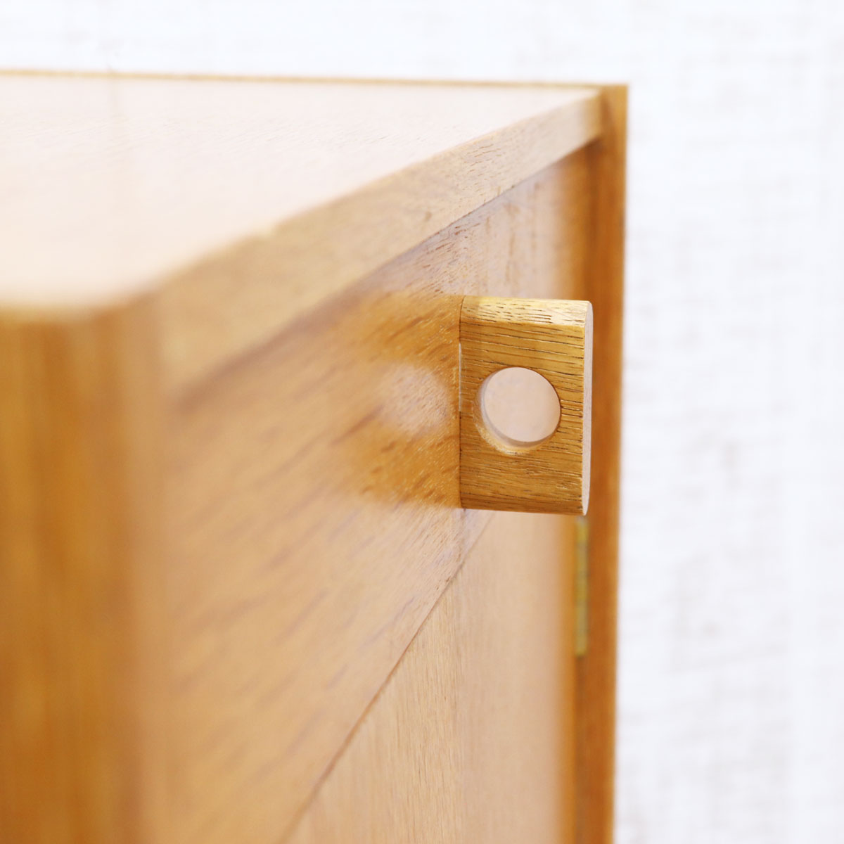 イギリス ヴィンテージ ベッドサイドテーブル ナイトテーブル – studio MID