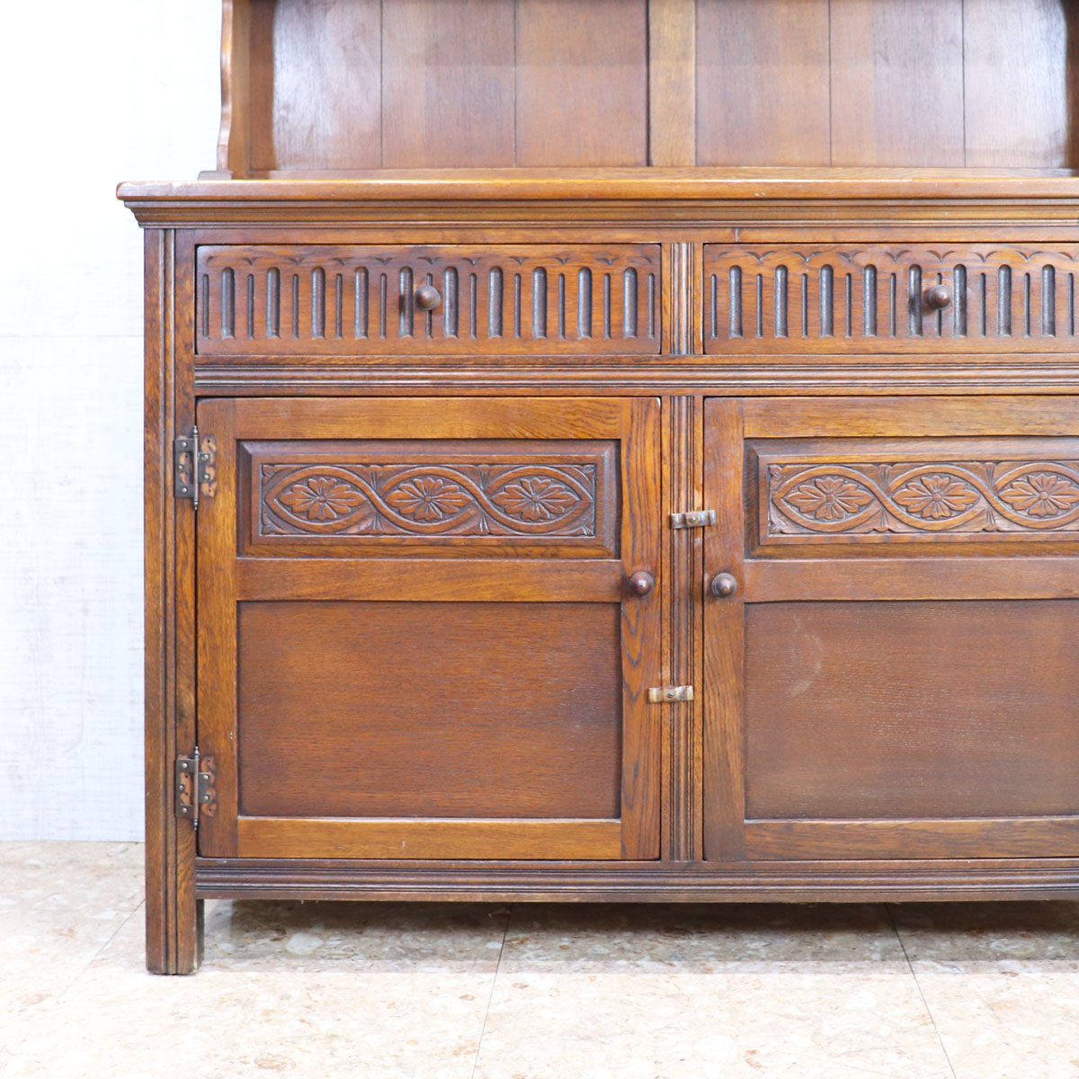 『JayceeFurniture』ジェイシーファニチャー ウェルシュドレッサー ジェイシーファニチャー JAYCEE FURNITURE カップボード