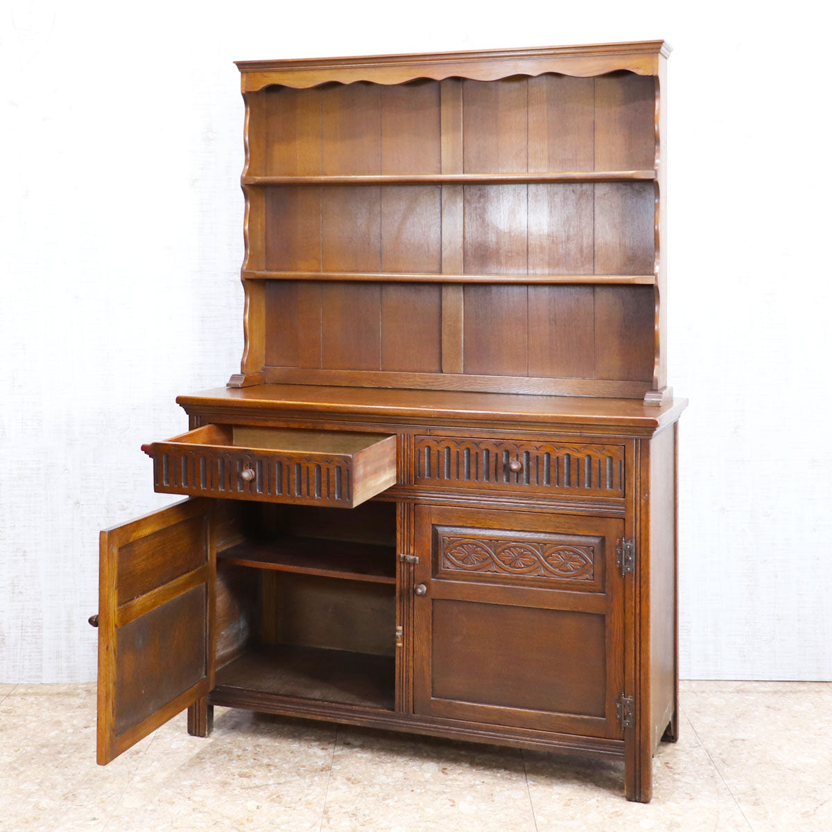 ジェイシーファニチャー JAYCEE FURNITURE カップボード ウェルシュドレッサー