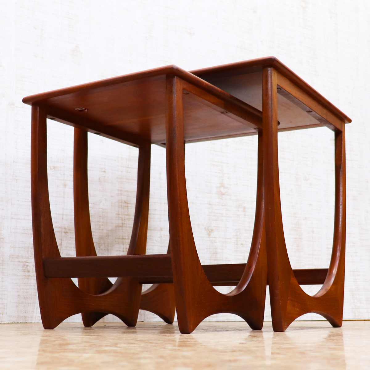 86425★G-PLAN Astro ネストテーブル チーク サイドテーブル 86425☆G-PLAN Astro ネストテーブル チーク サイドテーブル