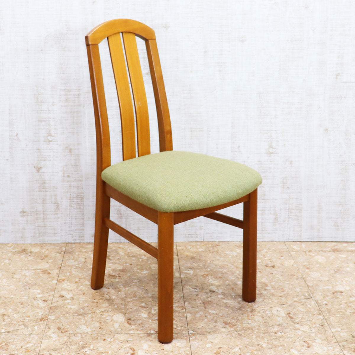 イギリス ヴィンテージ ダイニングチェア – studio MID