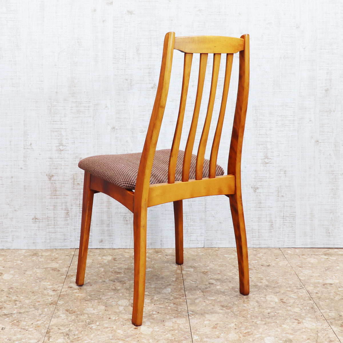 イギリスヴィンテージ ハイバックチェア ダイニングチェア チェア 椅子 イス イギリス ヴィンテージ ダイニングチェア ハイバック – studio MID