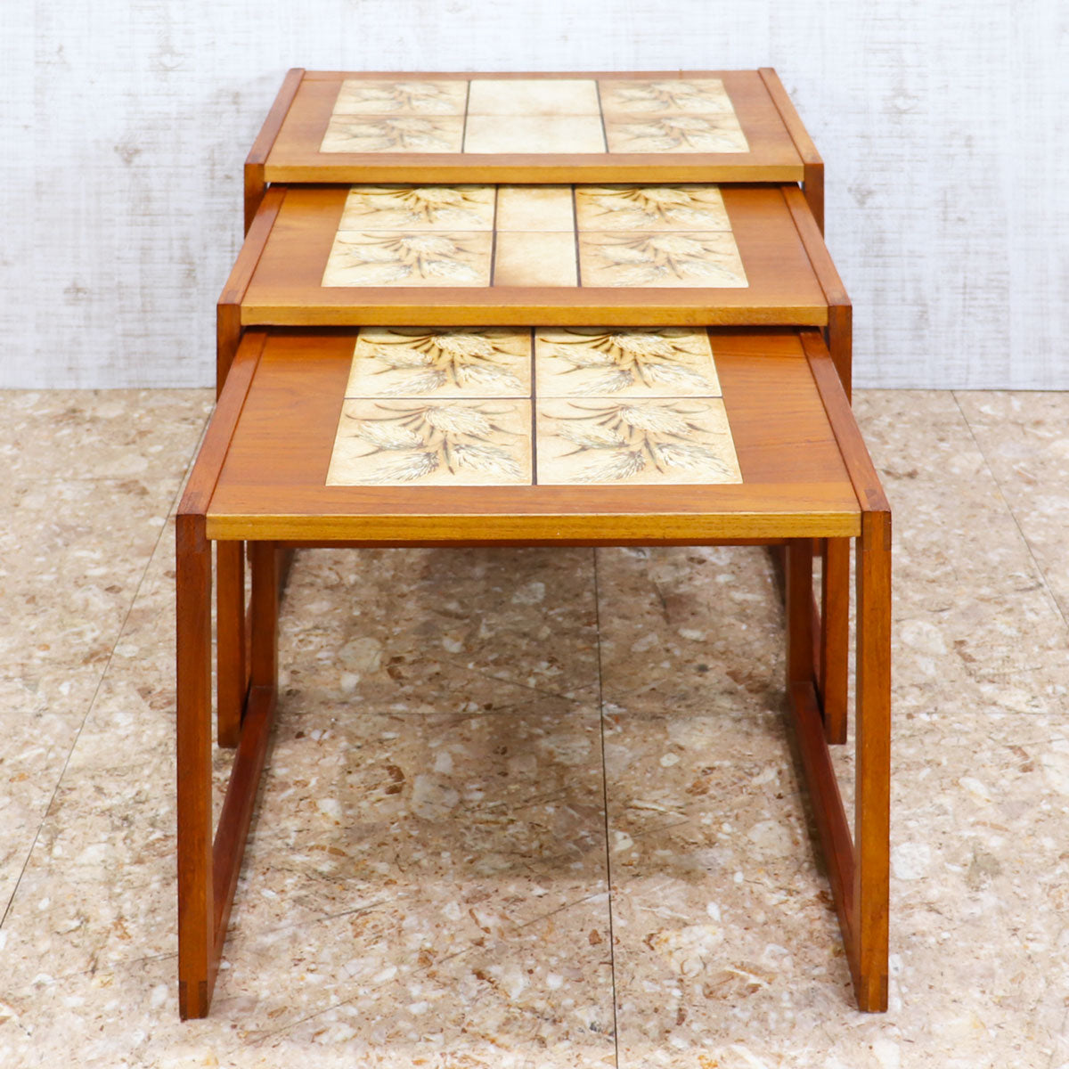 デンマーク ヴィンテージ ネストテーブル 3台セット – studio MID