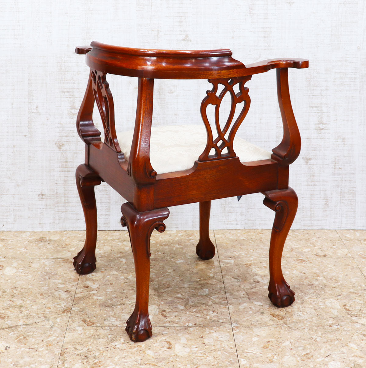 コーナーチェア Bevan Funnell Reprodux チッペンデール コーナーチェア Bevan Funnell Reprodux チッペンデール - メルカリ