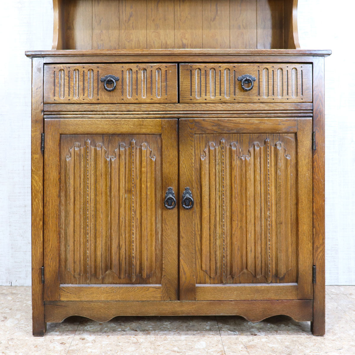 向春セールM●希少☞US製ヴィンテージファニチャー☜ カップボード　飾棚 向春セールM○希少☞US製ヴィンテージファニチャー☜ カップ