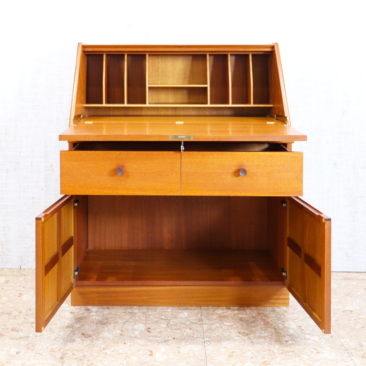 ネイサン NATHAN キャビネット ライティングビューロー – studio MID