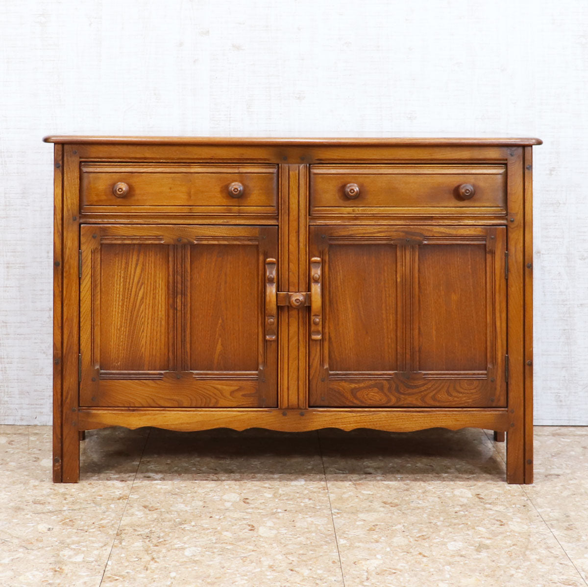 アーコール ERCOL オールドコロニアル ウェルシュドレッサー