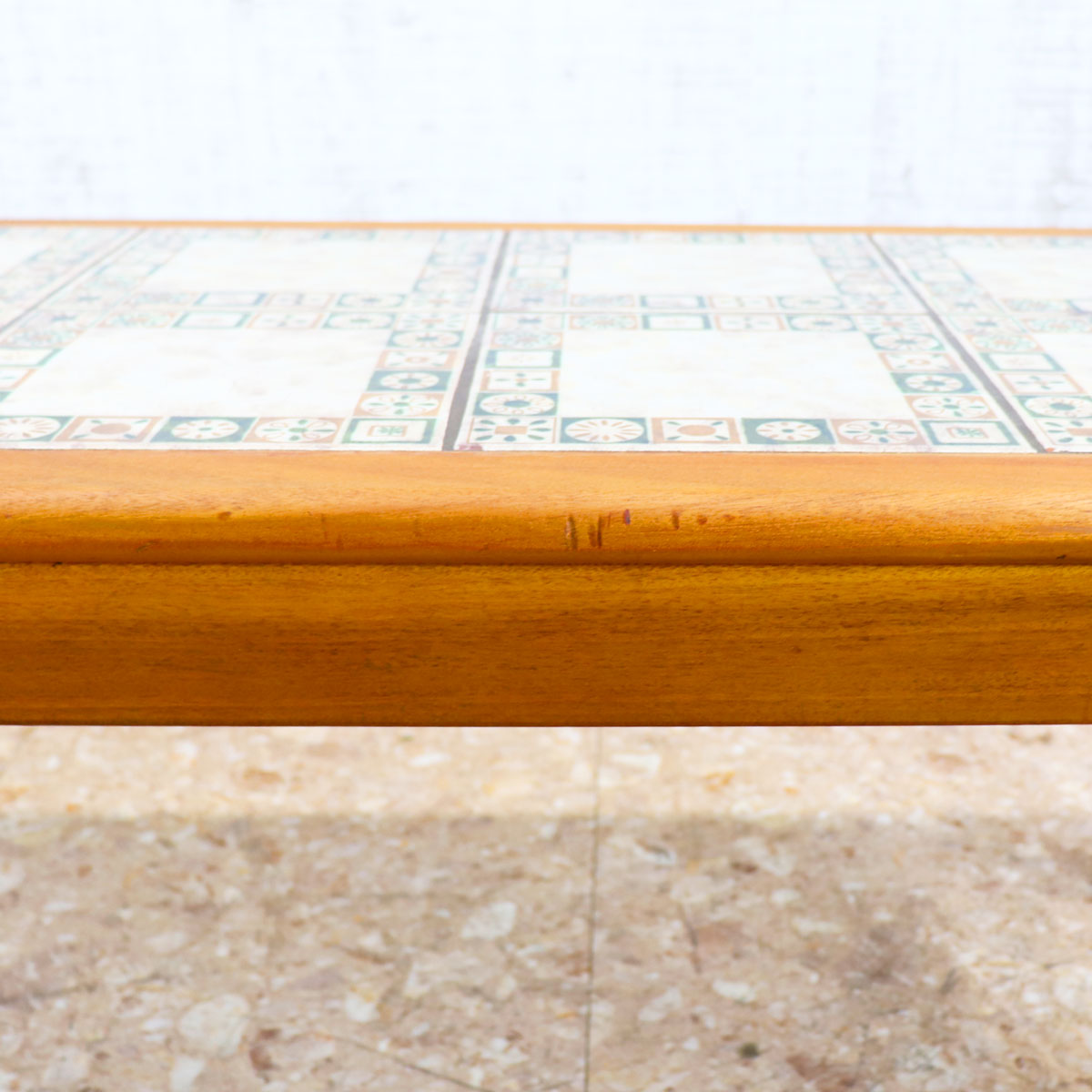 イギリス ビンテージ 家具 コーヒーテーブル タイル張り 英国 6967d イギリス ビンテージ 家具 コーヒーテーブル タイル張り 英国 6967d