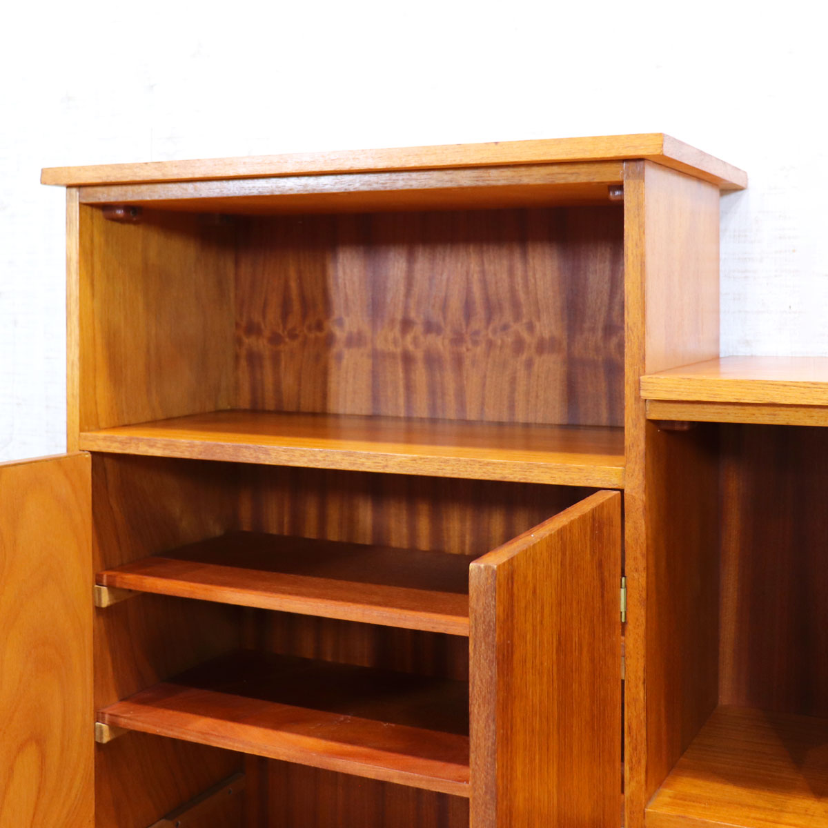 イギリス ビンテージ 家具 Avalon Yatton ブックケース 6767d 8IMG_6955-1024x683.jpg