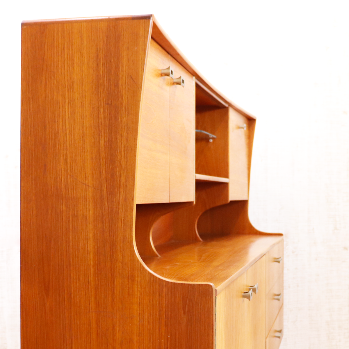 ヴィンテージ家具 サトクリフ オブ トッドモーデン Sutcliffe of Todmorden ハイボード ハイキャビネット