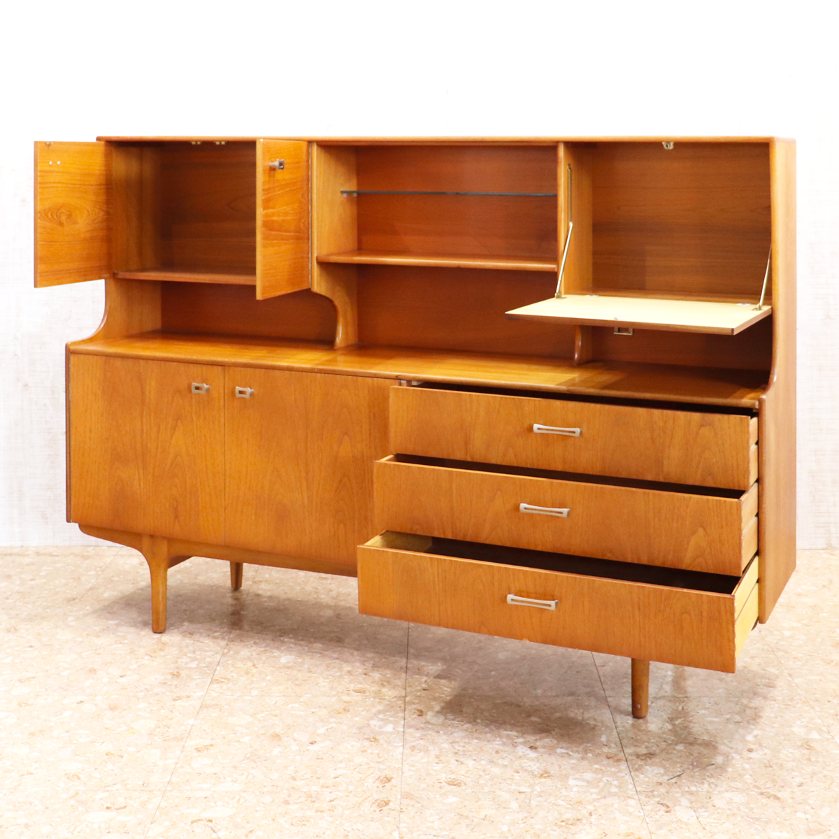 ヴィンテージ家具 サトクリフ オブ トッドモーデン Sutcliffe of Todmorden ハイボード ハイキャビネット