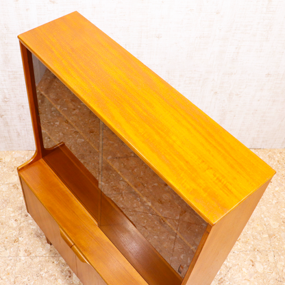ヴィンテージ家具 サトクリフ オブ トッドモーデン Sutcliffe of Todmorden ガラスキャビネット ブックケース
