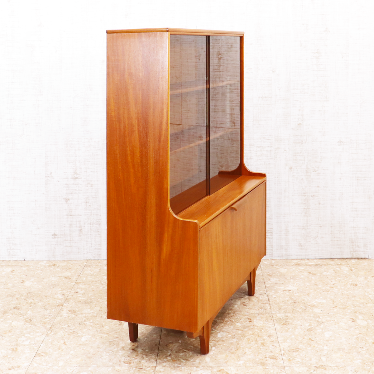 ヴィンテージ家具 サトクリフ オブ トッドモーデン Sutcliffe of Todmorden ガラスキャビネット ブックケース