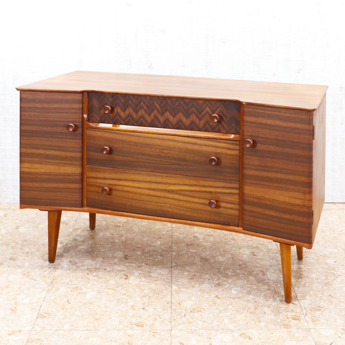 ヴィンテージ家具 ユニフレックス Uniflex サイドボード